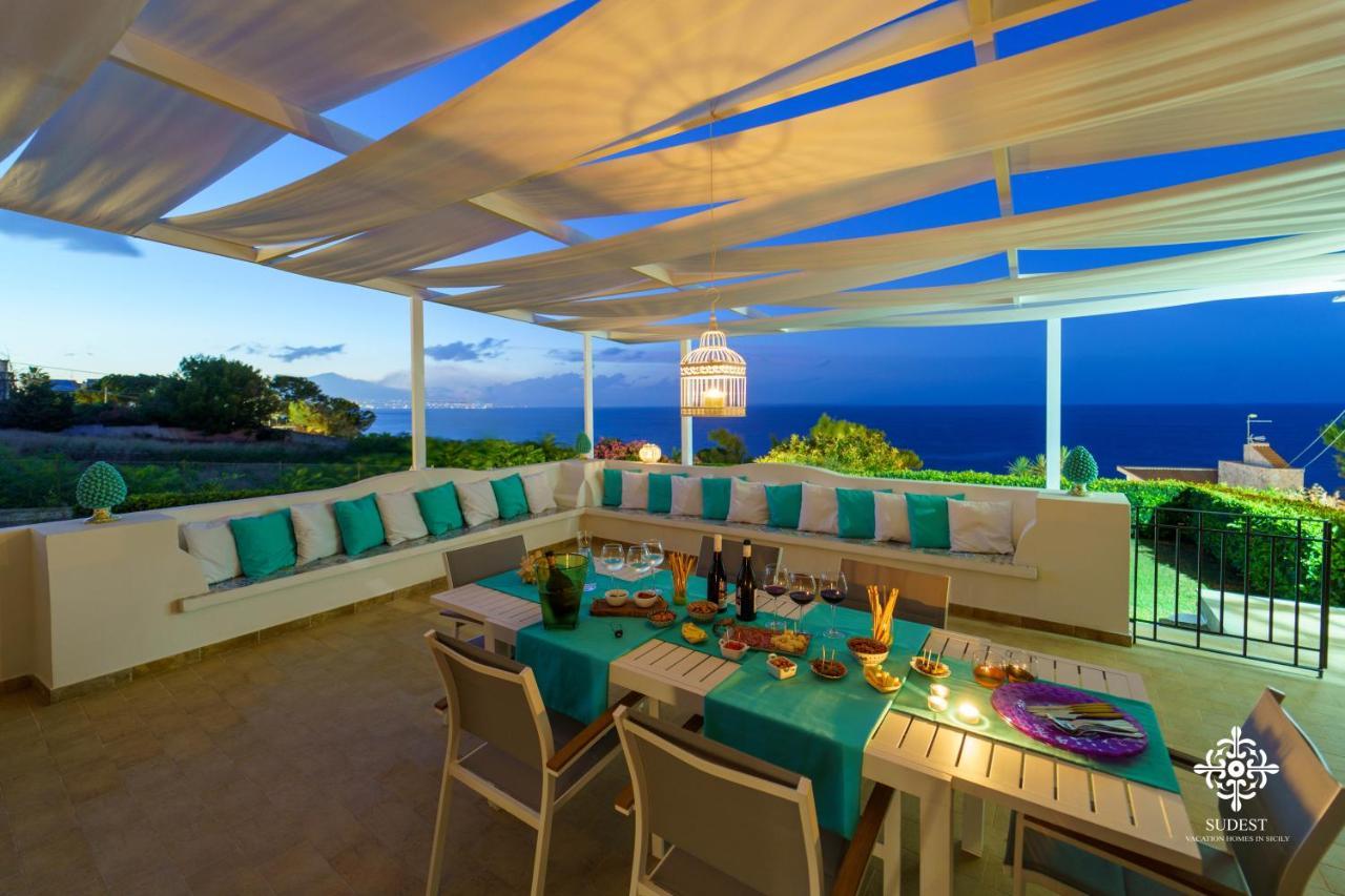 Villa Vittoria - Waterfront House 아우구스타 외부 사진