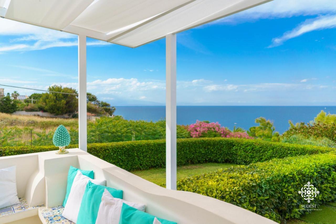 Villa Vittoria - Waterfront House 아우구스타 외부 사진