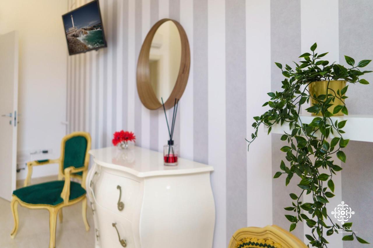 Villa Vittoria - Waterfront House 아우구스타 외부 사진